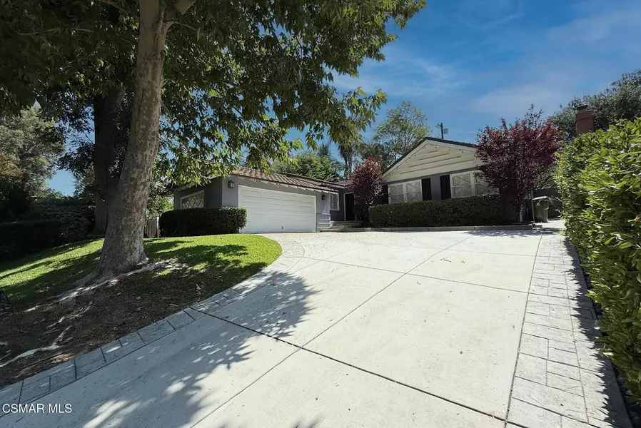 4748 Conejo Avenue, Woodland Hills, CA 91364