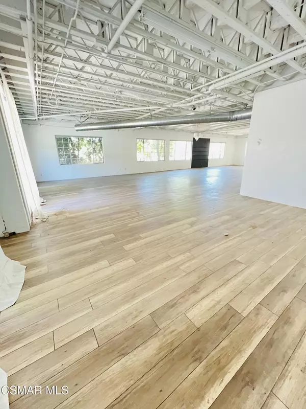 Agoura Hills, CA 91301,28219 Agoura Road #C & D