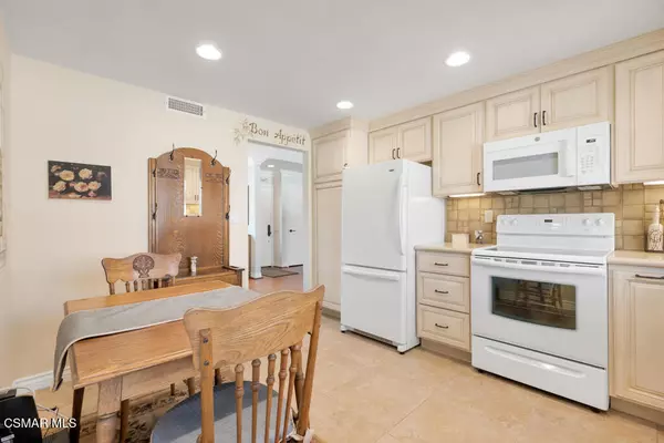 Camarillo, CA 93012,31328 Village 31