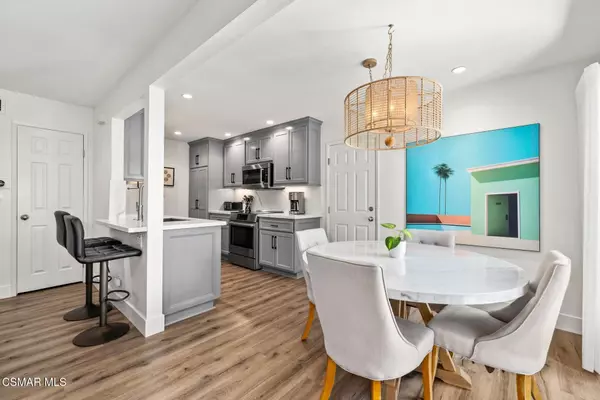 Westlake Village, CA 91361,1281 Landsburn Circle