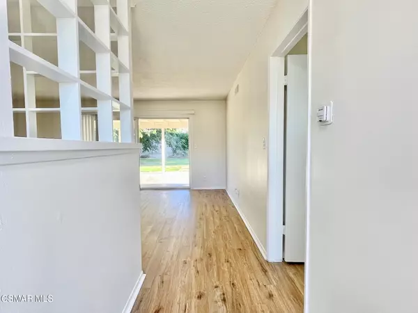 Simi Valley, CA 93065,1596 Casarin Avenue