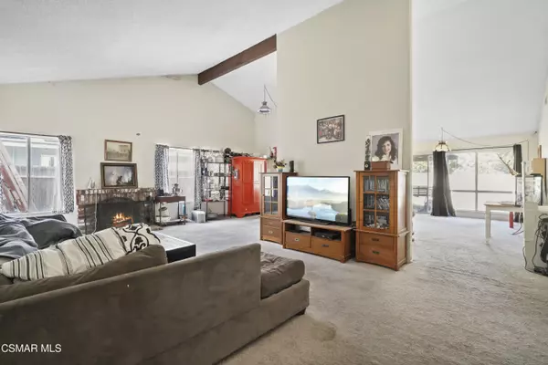 Simi Valley, CA 93065,887 Erringer Road