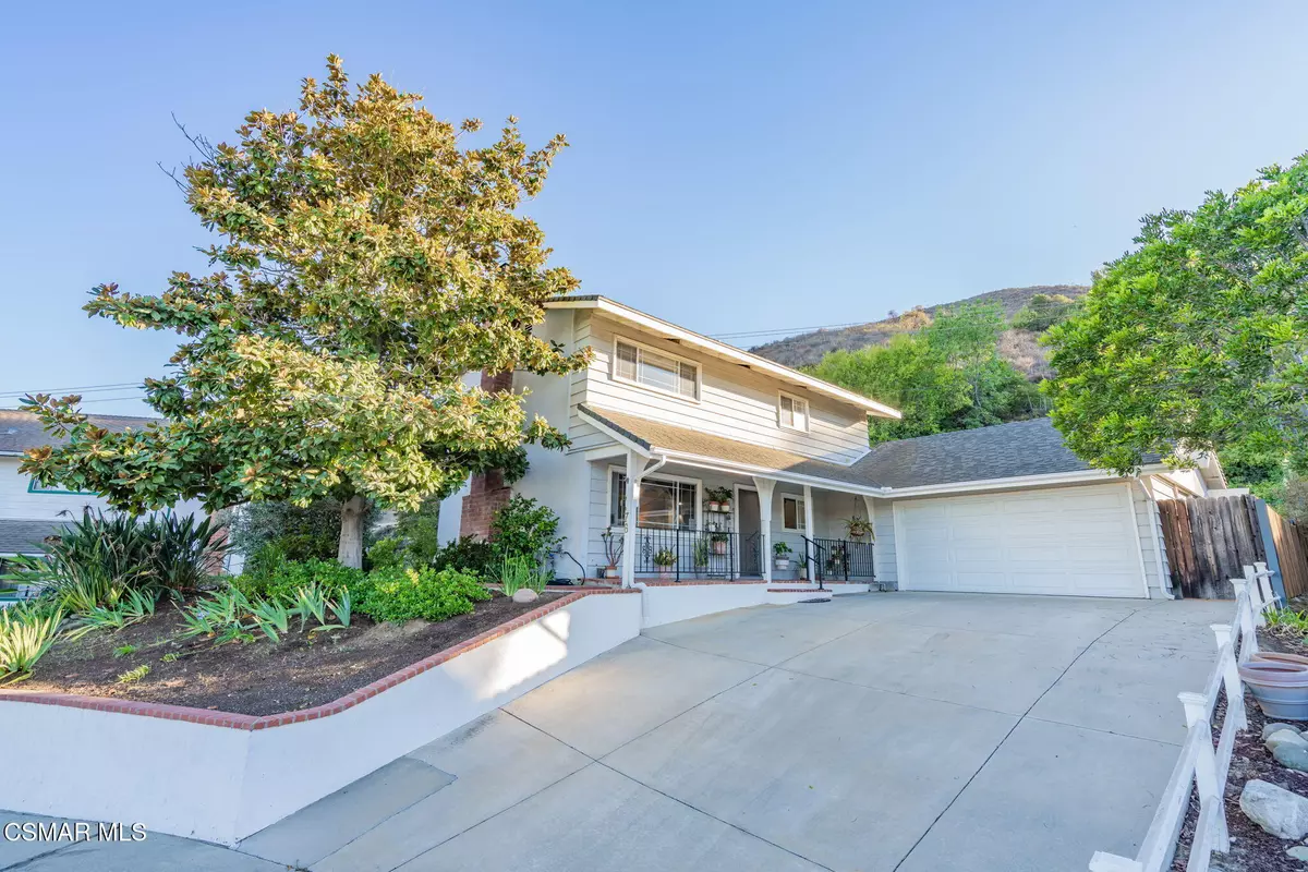 Simi Valley, CA 93065,76 Robbins Court