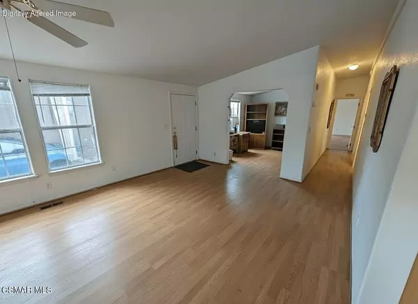 Camarillo, CA 93012,31 Via Paloma #31