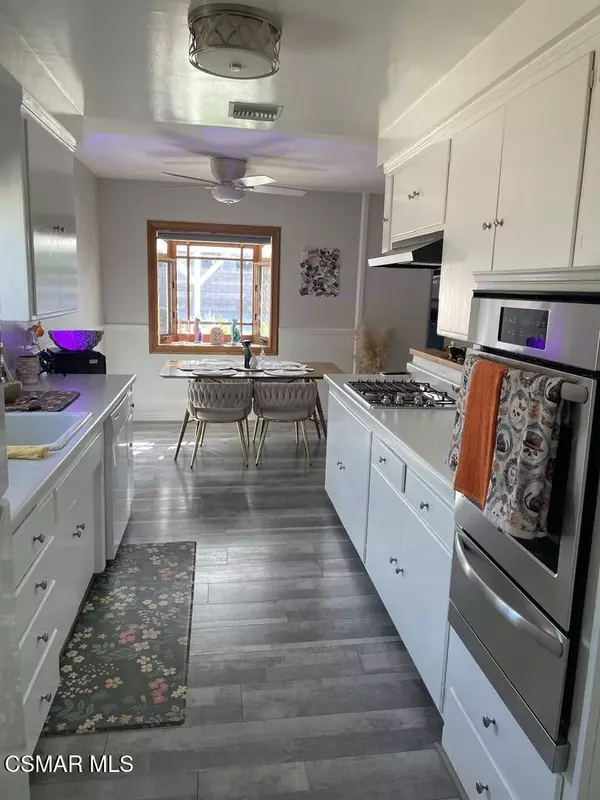Simi Valley, CA 93063,4139 Cochran Street