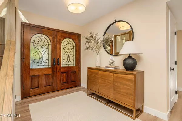 Westlake Village, CA 91361,1596 Castleview Court