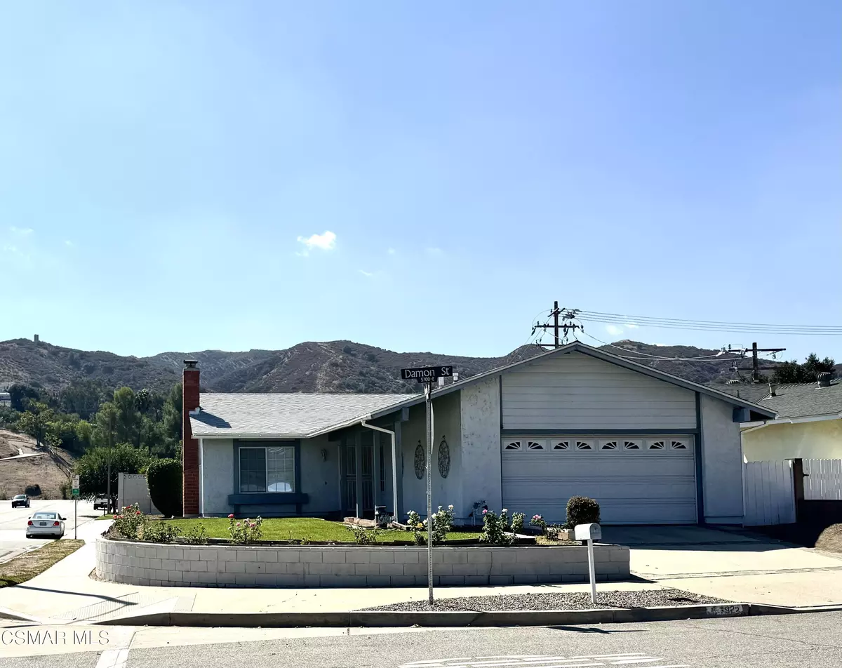 Simi Valley, CA 93063,5792 E Damon Street