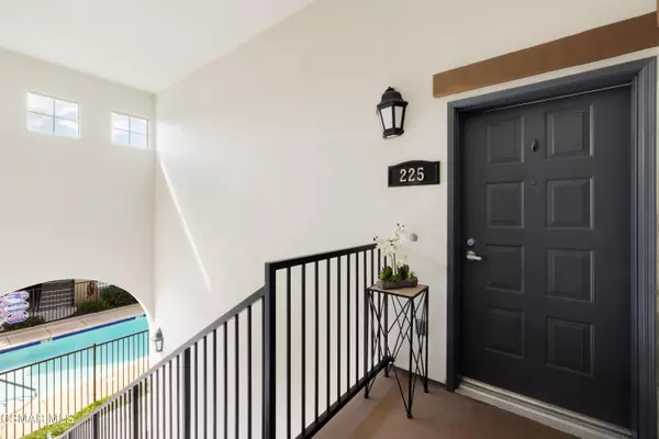 Simi Valley, CA 93065,485 Country Club Drive #225