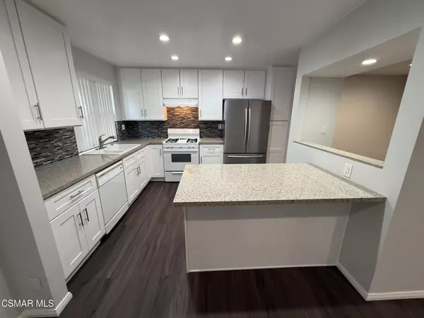 Westlake Village, CA 91361,31505 Lindero Canyon Road #9