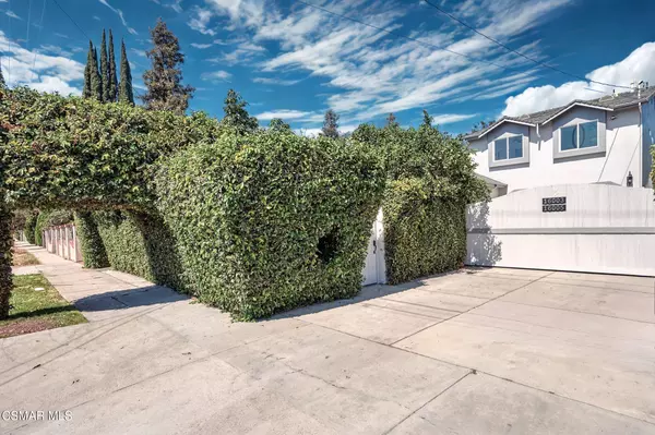16005 Parthenia Street, North Hills, CA 91343