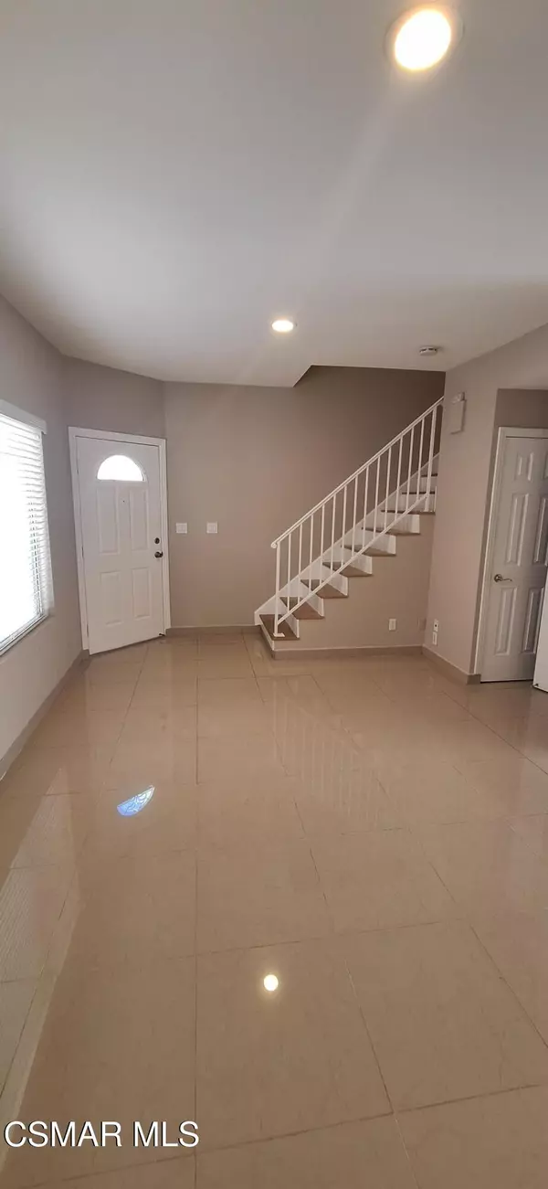 Van Nuys, CA 91406,7337 Balboa Boulevard #5