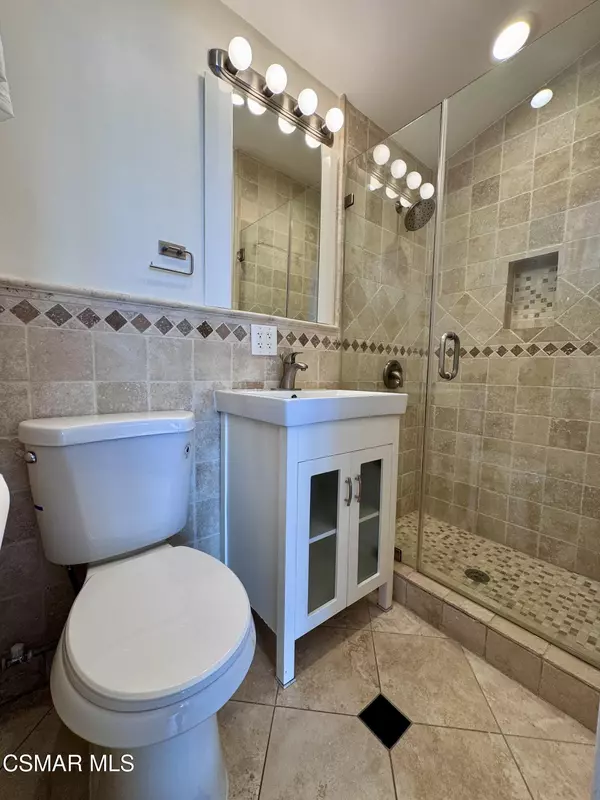 Woodland Hills, CA 91367,20445 Miranda Street