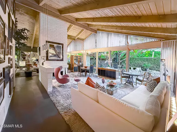 Westlake Village, CA 91361,1023 Barrow Court