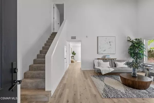 Simi Valley, CA 93065,1882 Larch Street