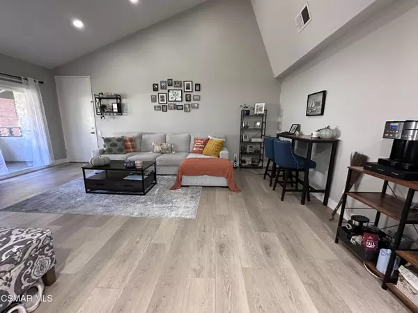 Westlake Village, CA 91361,31535 Lindero Canyon Road #11