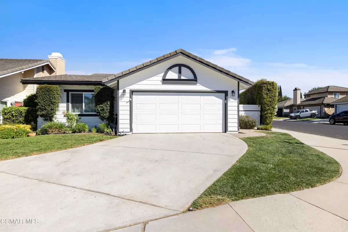 Moorpark, CA 93021,4506 N Canyonlands Road
