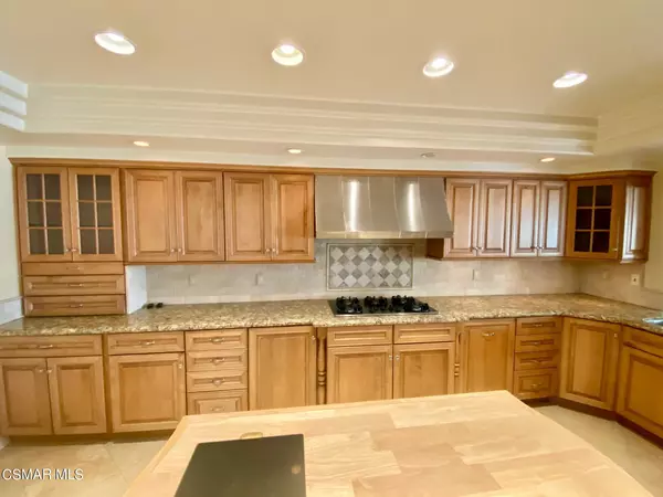 Westlake Village, CA 91362,4555 Tam Oshanter Drive