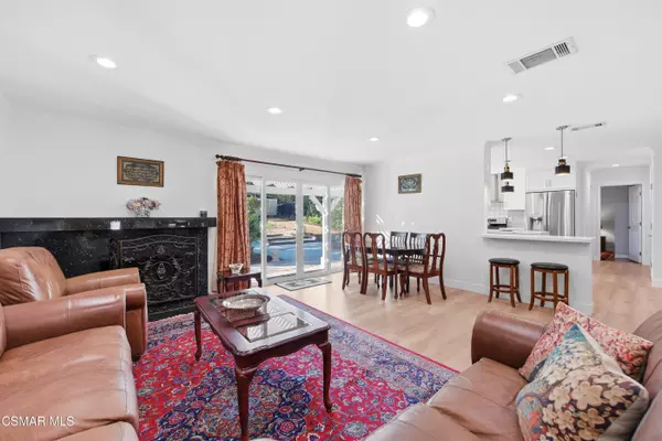 Simi Valley, CA 93065,952 Carefree Drive