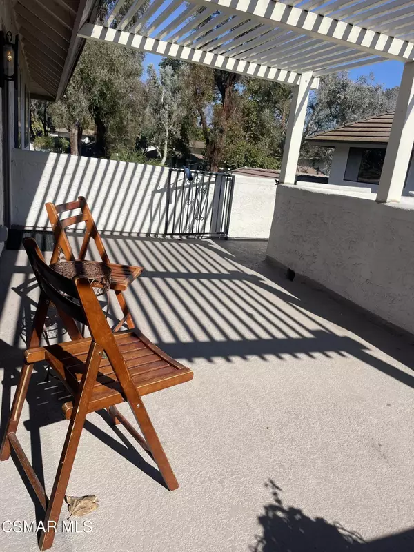 Westlake Village, CA 91361,1223 Landsburn Circle