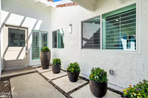 Westlake Village, CA 91361,2679 Lakewood Place