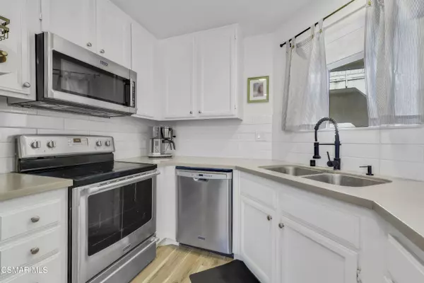 Camarillo, CA 93010,2713 Antonio Drive #210