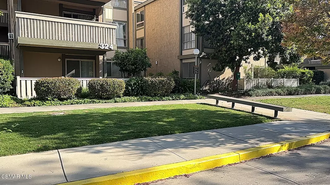 324 Chestnut Hill Court #14, Thousand Oaks, CA 91360