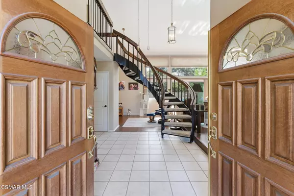 Westlake Village, CA 91362,3366 Blue Ridge Court