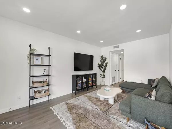 Westlake Village, CA 91361,1218 Kirkford Way