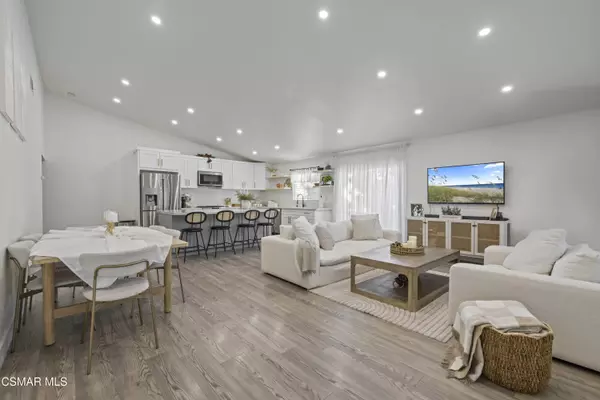 18712 Vicci Street, Canyon Country, CA 91351