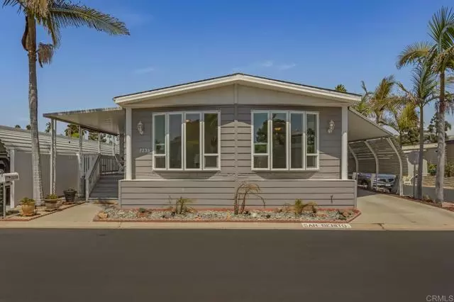 7236 San Benito St, Carlsbad, CA 92011