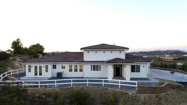 30036 Stone Summit Drive, Valley Center, CA 92082