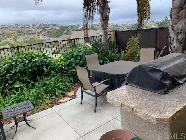 6938 Feldspar Pl, Carlsbad, CA 92009