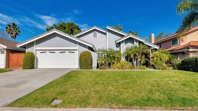 1916 Hummock Lane, Encinitas, CA 92024