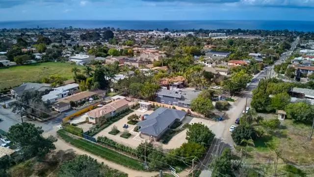 885 Requeza Street, Encinitas, CA 92024