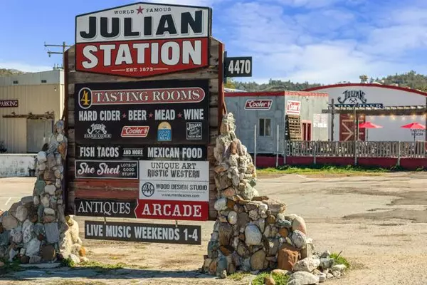 Julian, CA 92036,4466 Highway 78