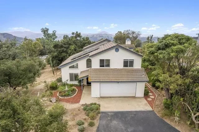 13235 Hillstar Ln, Valley Center, CA 92082