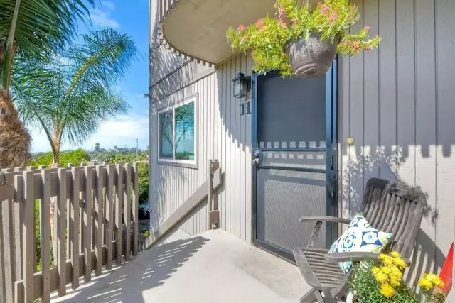 155 Rosebay Drive, Encinitas, CA 92024