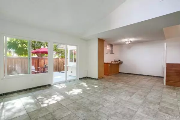 Encinitas, CA 92024,2040 Shadytree Ln