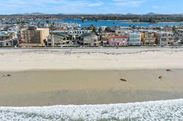 3443 Ocean Front Walk, San Diego, CA 92109