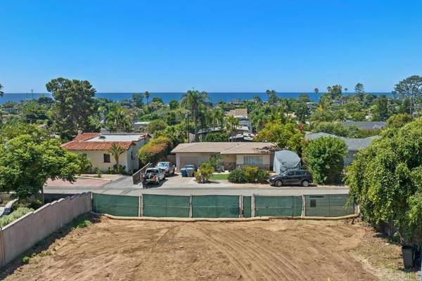 837 Stratford Drive, Encinitas, CA 92024