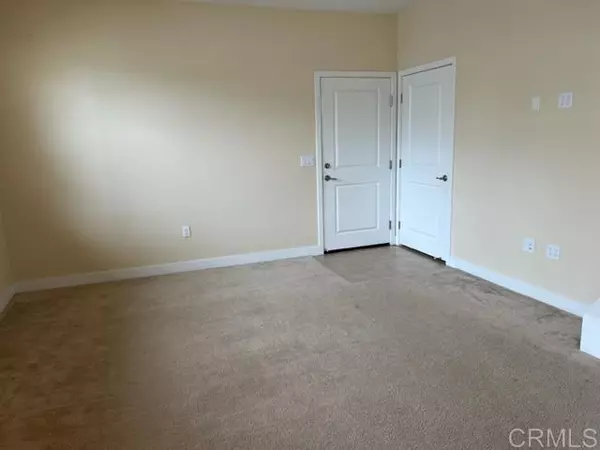 Oceanside, CA 92054,1112 Hibiscus Way