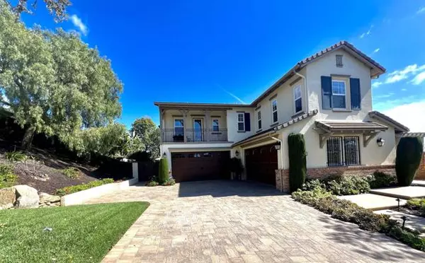 3228 Sitio Montecillo, Carlsbad, CA 92009