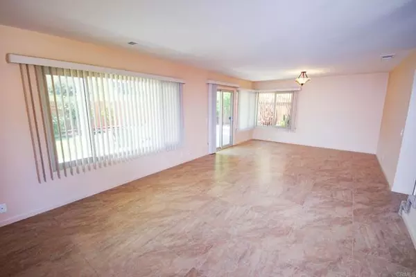 Oceanside, CA 92056,3757 Via Baldona