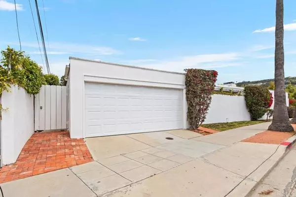 La Jolla, CA 92037,8204 La Jolla Shores Dr