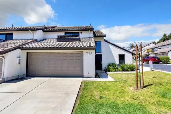 Carlsbad, CA 92011,7005 Goldenrod Way