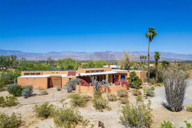 366 Whip Drive, Borrego Springs, CA 92004