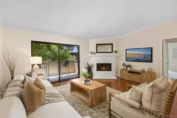 La Jolla, CA 92037,8860 Villa La Jolla