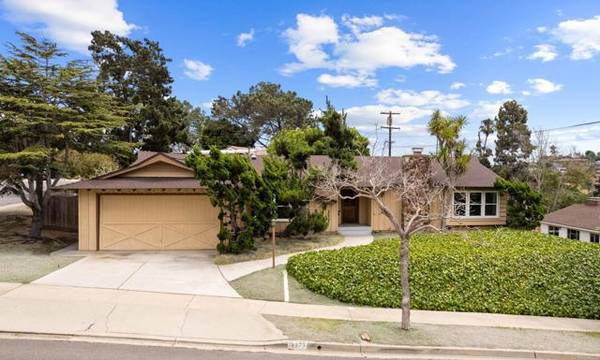 3871 Liggett Drive, San Diego, CA 92106