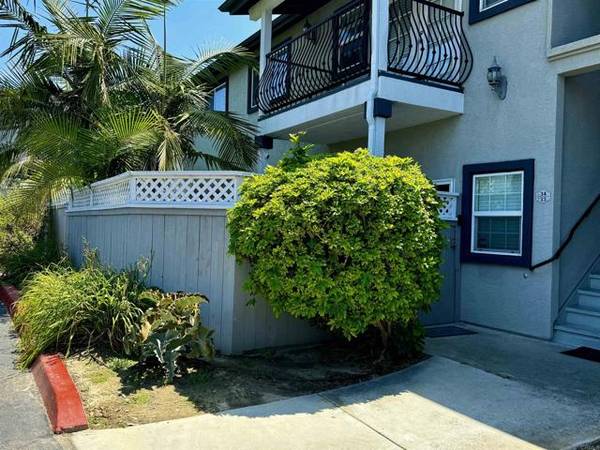 506 Canyon Drive, Oceanside, CA 92054