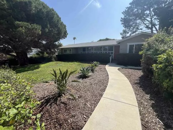 Encinitas, CA 92024,735 Cornish Dr